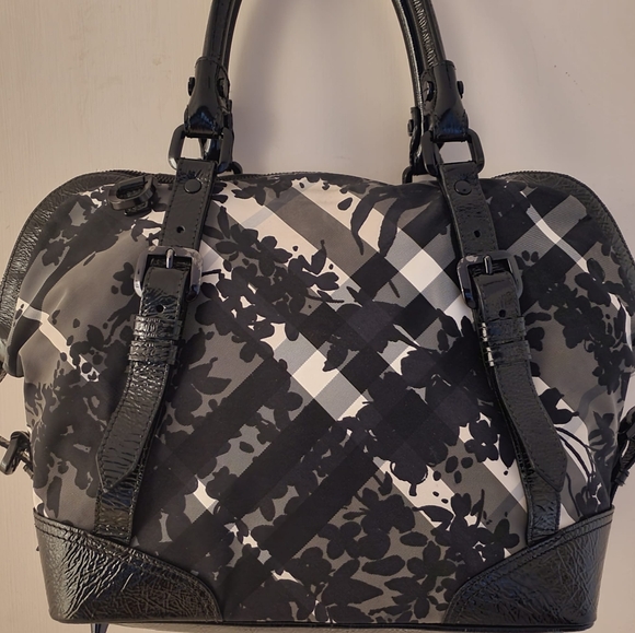 Burberry Foley White/Black/Gray Floral Beat Medium Check Satchel - Picture 2 of 16